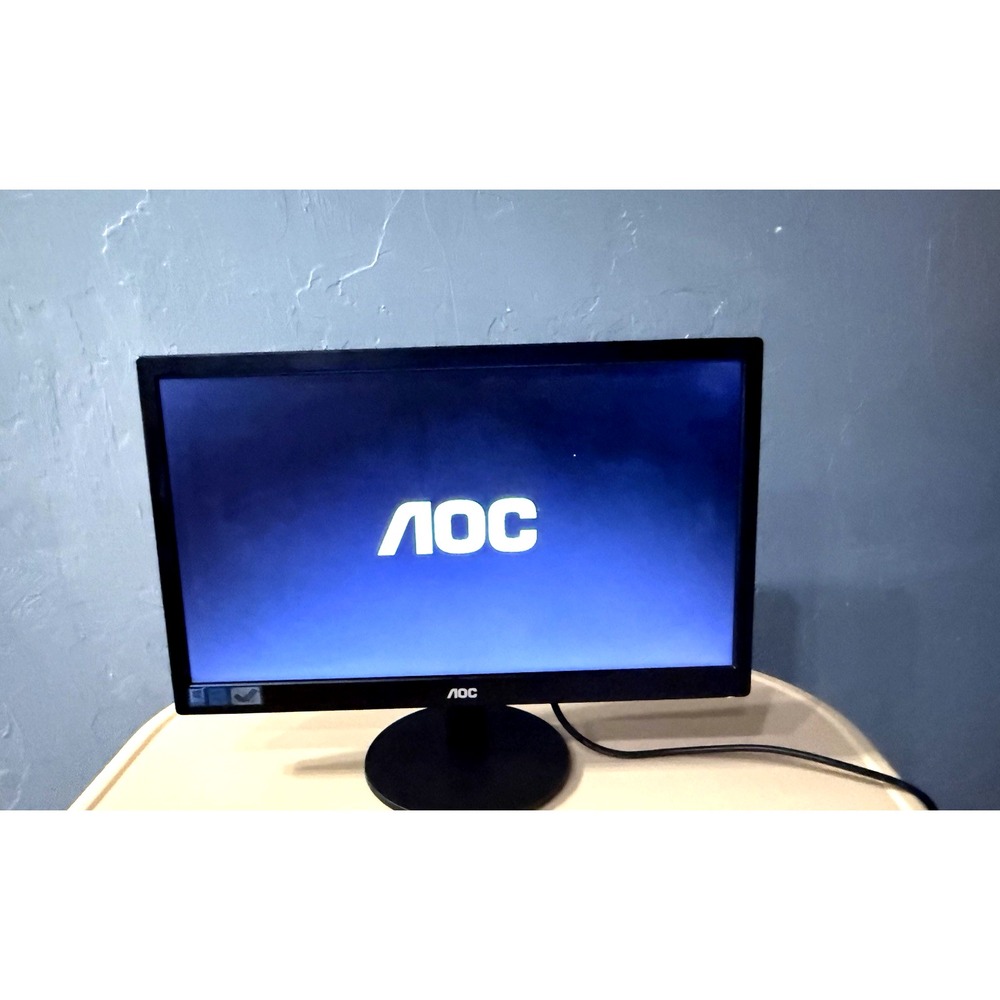 AOC E2070SWN LCD Monitor 19.5" LED Comes With‎ Power And Video Cables